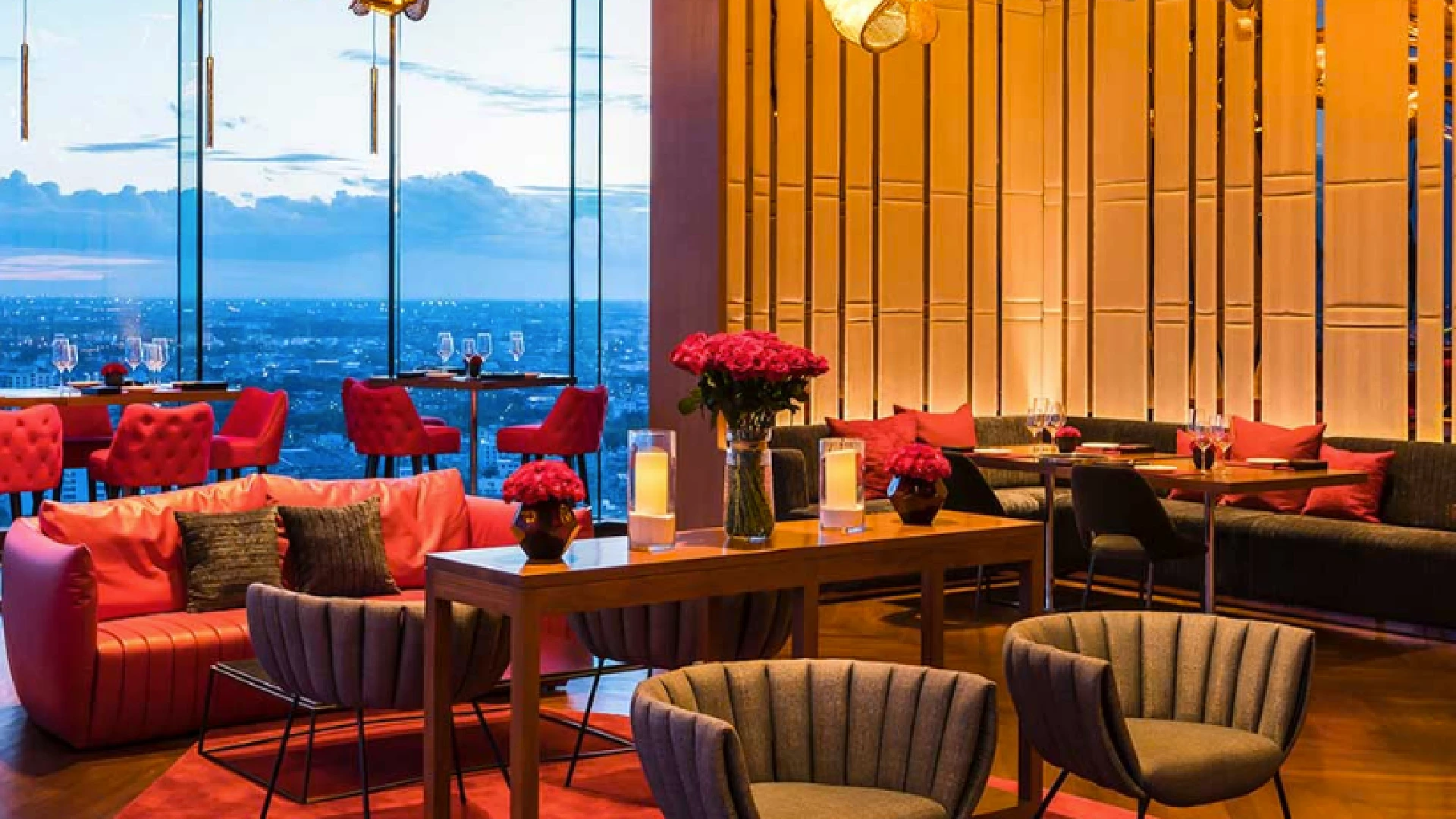 AVANI RIVERSIDE HOTEL - ATTITUDE SKY BAR & LOUNGE