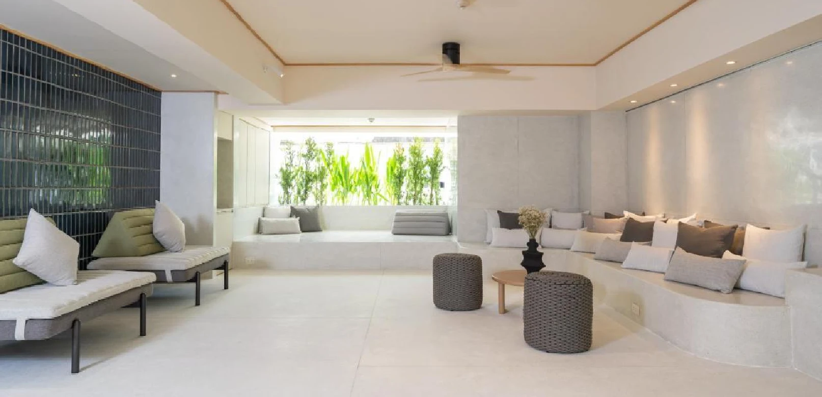 YANH RATCHAWAT HOTEL